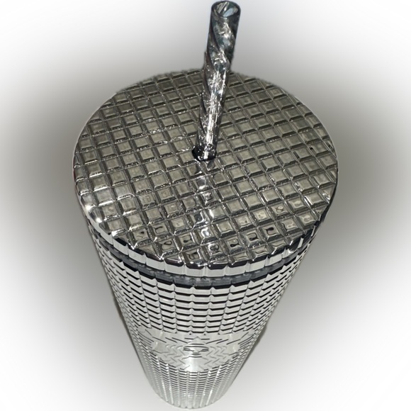 NWT | Starbucks Metallic Silver Grid Venti cup | 24oz - Picture 2 of 4